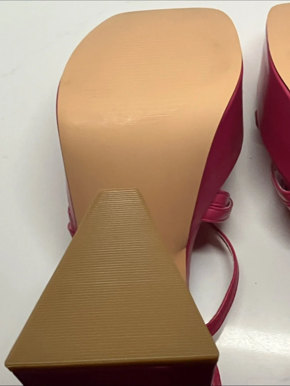 So Me Fuchsia Strappy Platform Heels